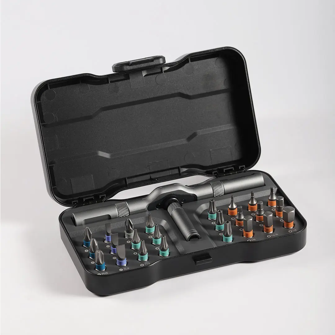 24 In 1 DlY Screwdriver Set, Switchable