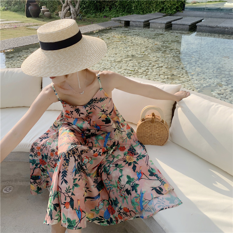 V-neck Retro Colored Suspender Dress For Women