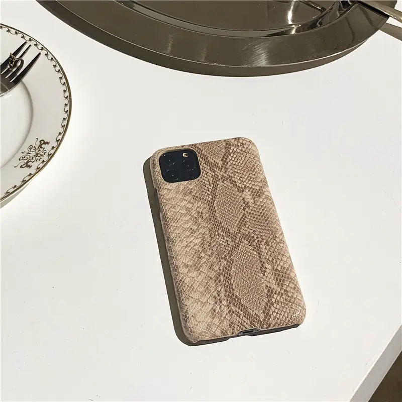 Retro Brown Coffee Snakeskin Pattern Silicone Phone Case