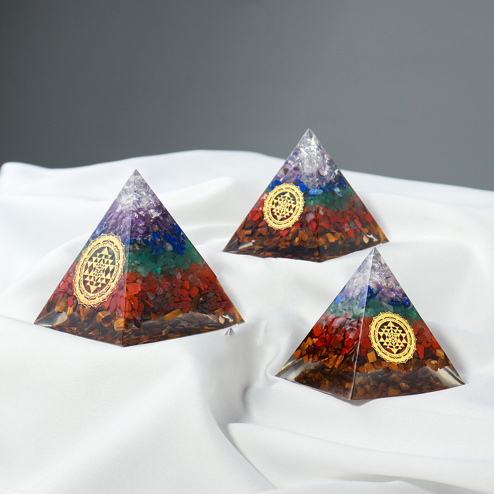 Natural Crystal Seven-color Gem Ogan Ogang Pyramid