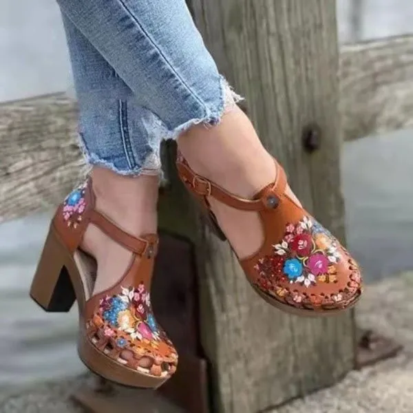 New Summer Retro Ladies Thick Heel Sandals European And American Fashion Round Head Flowers Yellow - Shop at LoveMi