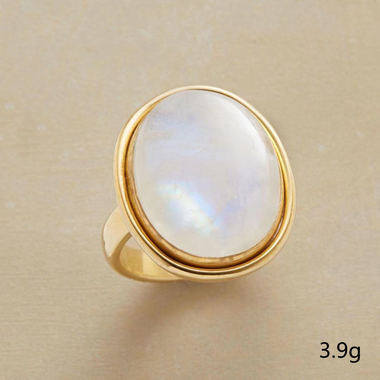Women's Glossy Geometric Retro Gold Inlaid Egg White