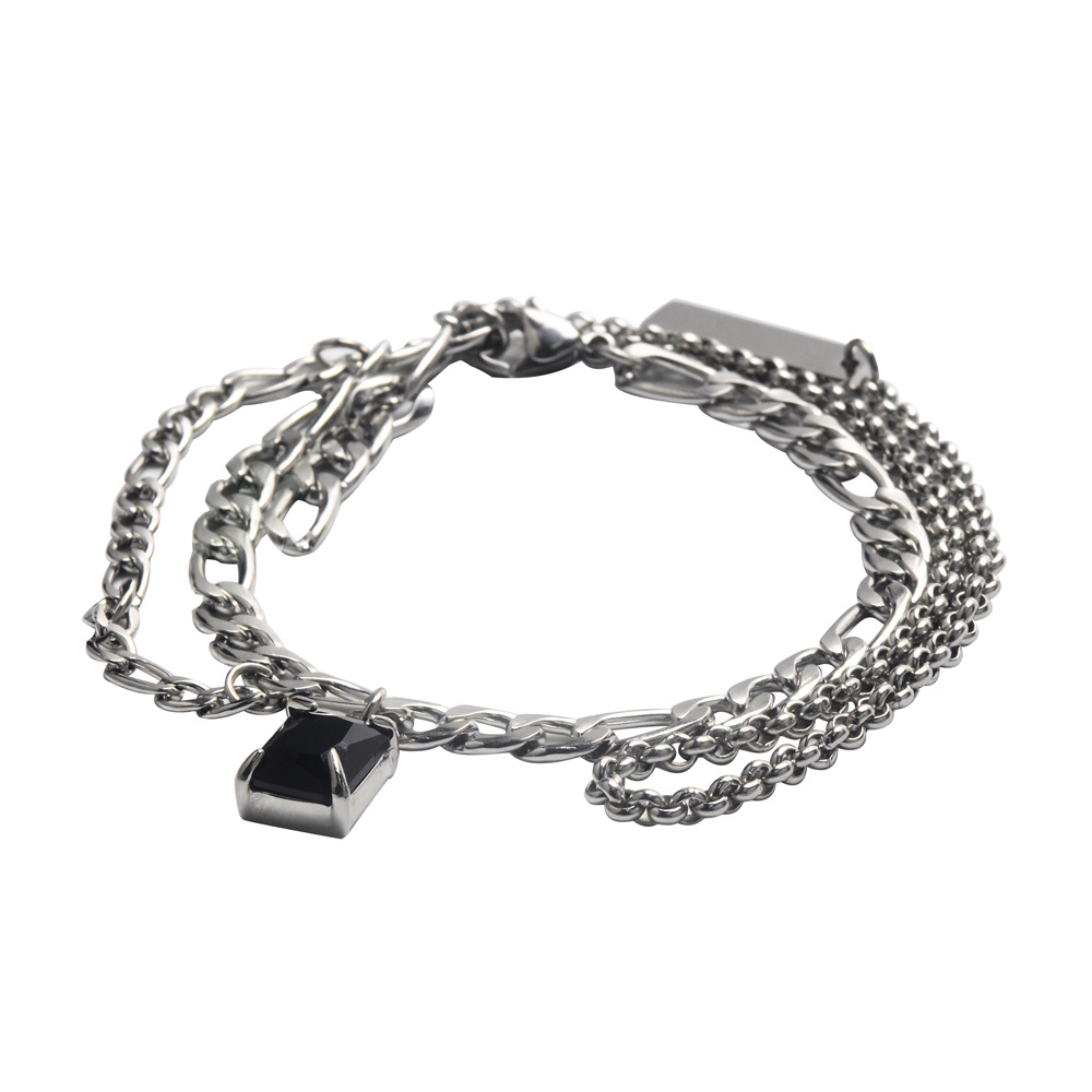 Title 1, Bungee Di Simple Black Gem meerlaagse armband