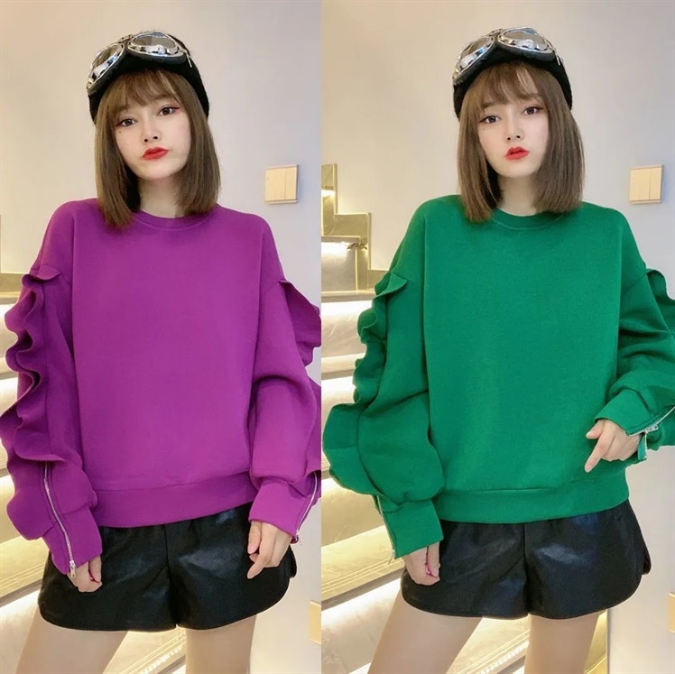 Women's Space Cotton Fashion Western Loose Ruffle Sleeve Top