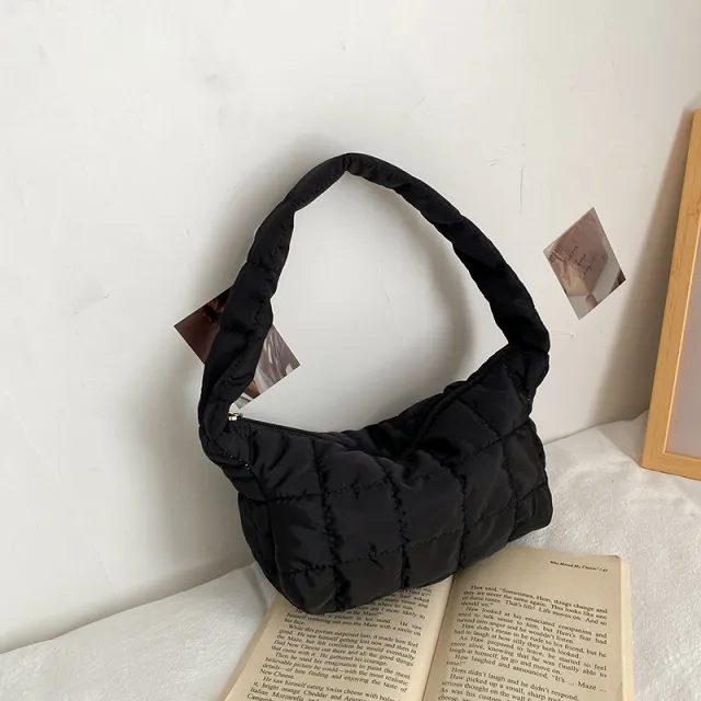 Lingge Embroidery Underarm Bag Niche Design Simple Dumpling Bag Black - Shop at LoveMi