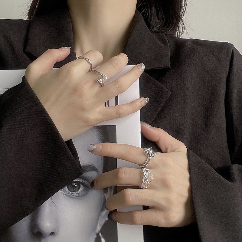 Female Summer Pearl Metal Ring Temperament