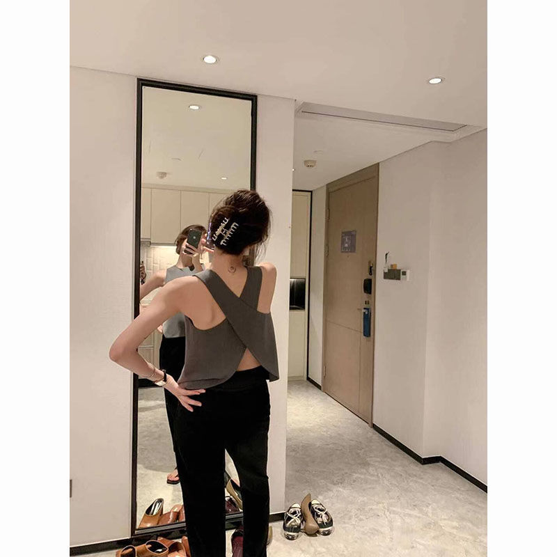 One-piece Vest Thin Solid Color Character Slim Bottoming Top