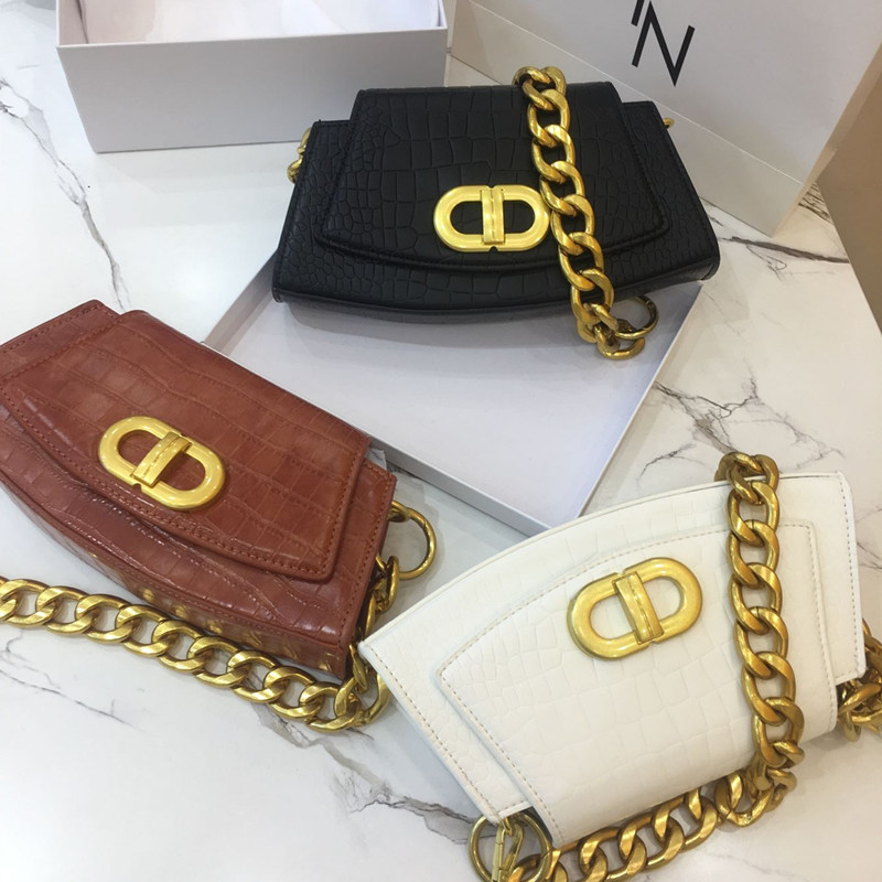 High Sense Of Niche Design French Underarm Bag