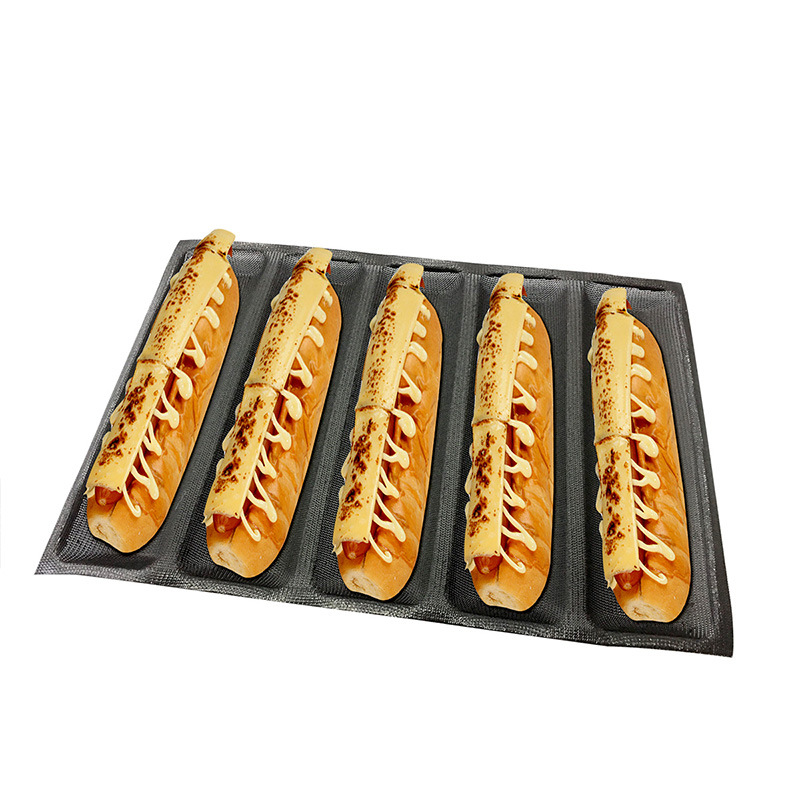 Title 2, Household baking bread mould