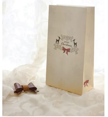 Hot Retro Atmosphere Cute Candy Baking Christmas Gift Bag Kraft Paper Bag Christmas Holly - Shop at LoveMi