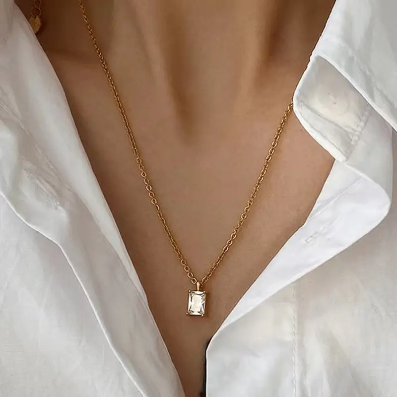 Women's Niche Design Square Necklace