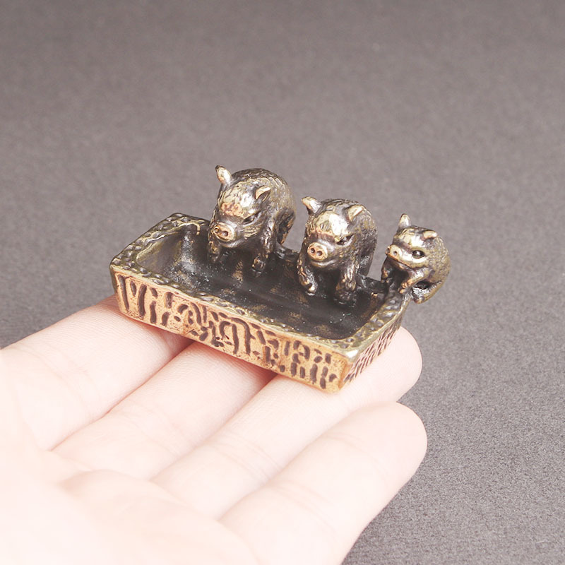 Title 7, Retro Pure Brass Piggy Trough Desktop Decoration