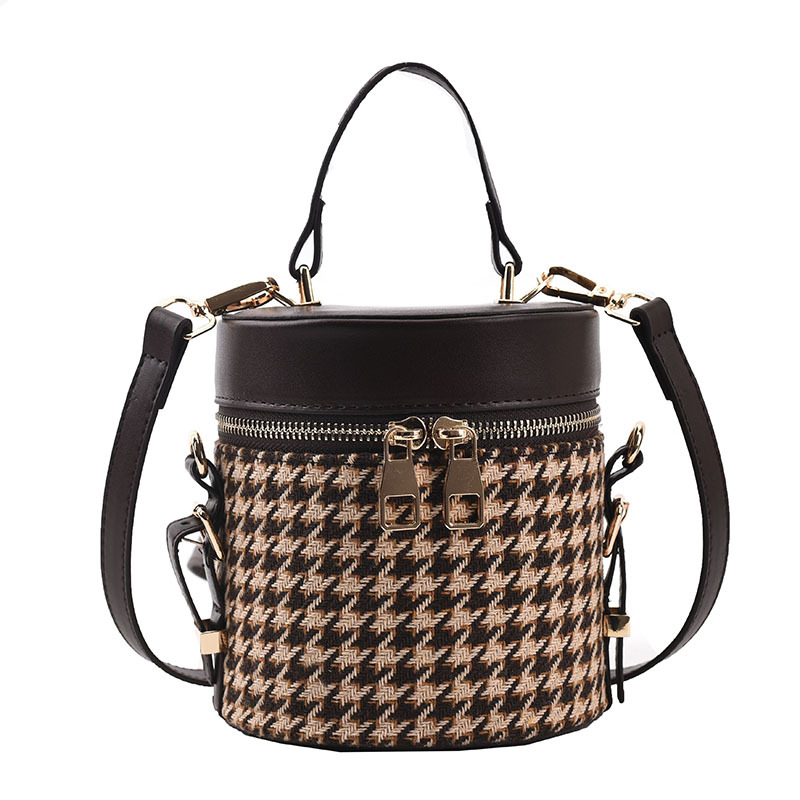 Houndstooth Brown