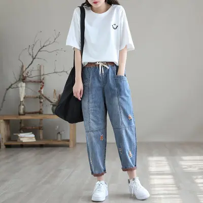 Women's Summer Fashion Ripped Ninth Jeans