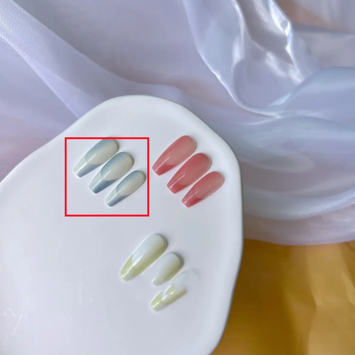 Two Tone Gradient French Wear Nail Art For Hot Girls Detachable