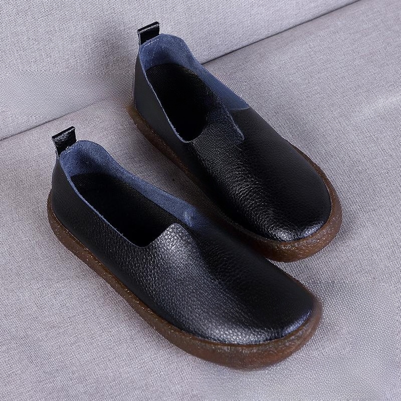 Women's Round Toe Flat Shoes - Image 7