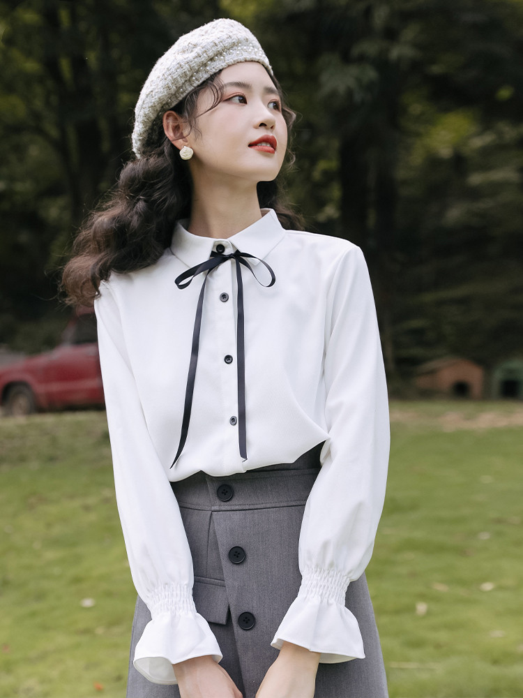 Lace-up White Shirt Women's Design Sense