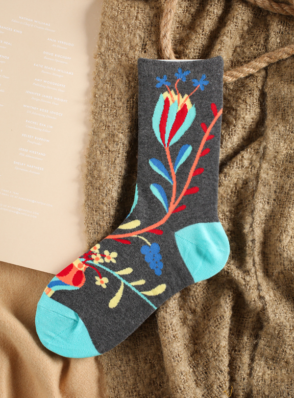 Title 4, Female vine flower cotton long socks