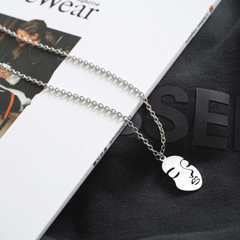 Simple And Versatile Sweater Chain Niche Neck Jewelry