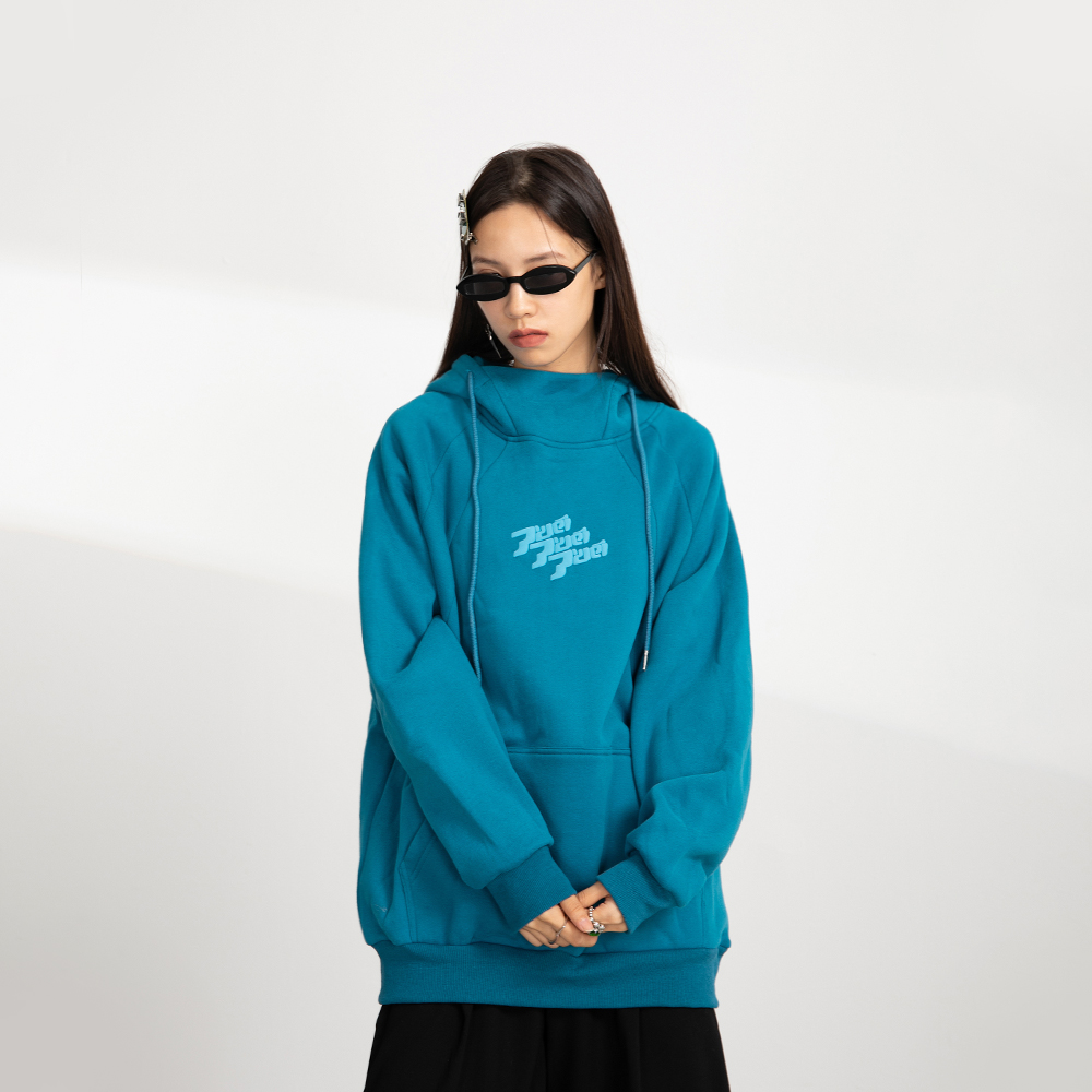 Title 3, Loose hooded plus fleece sweater