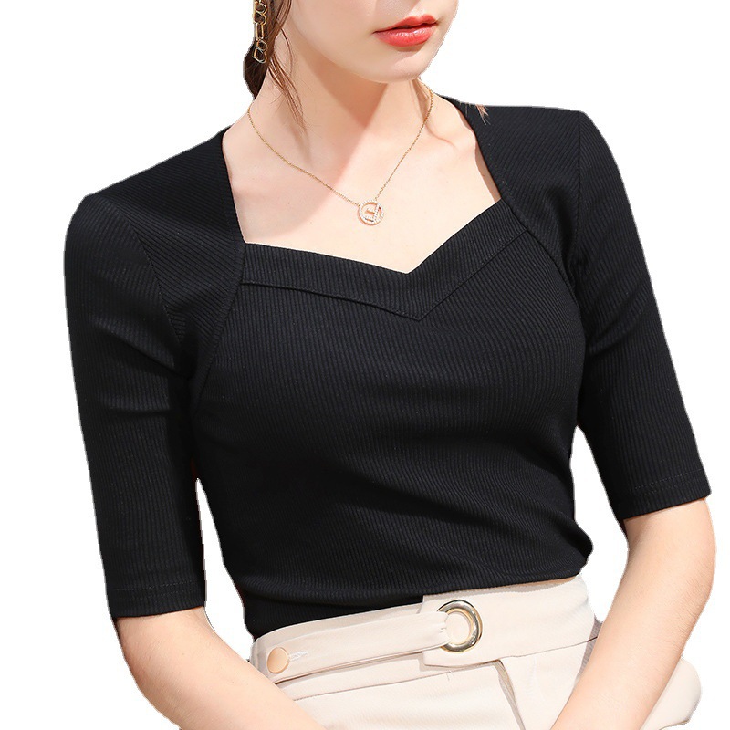 Mid-sleeve T-shirt With Square Neck