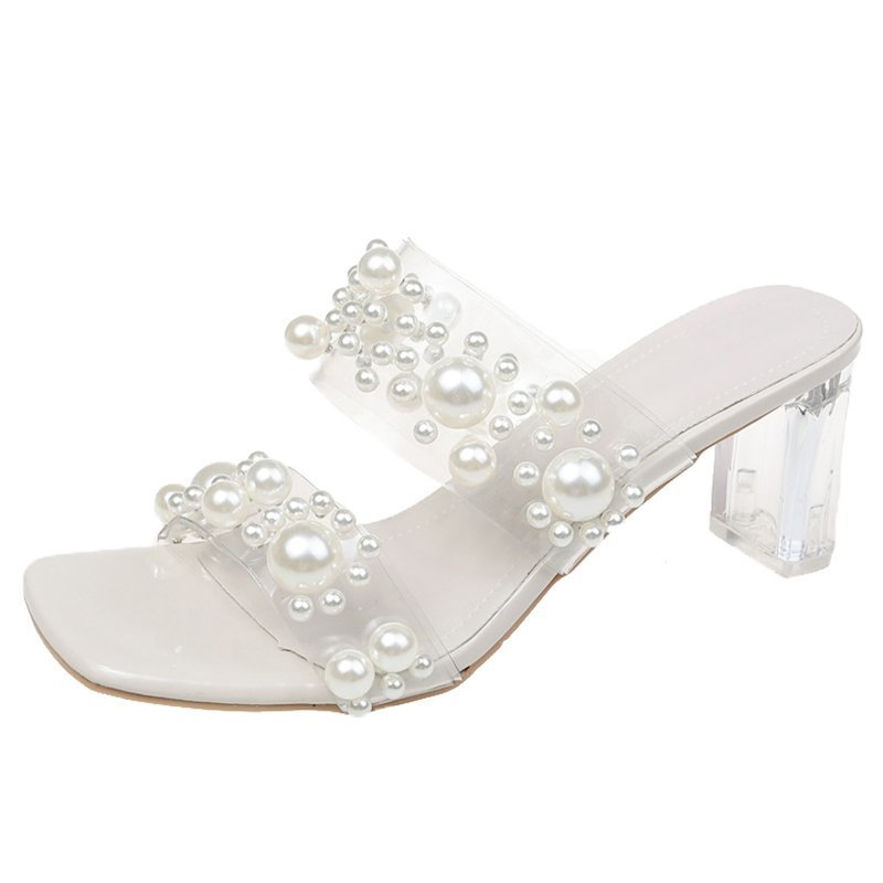 صنادل ونعال بكعب عالٍ وتصميم كريستالي على الطراز الكوري