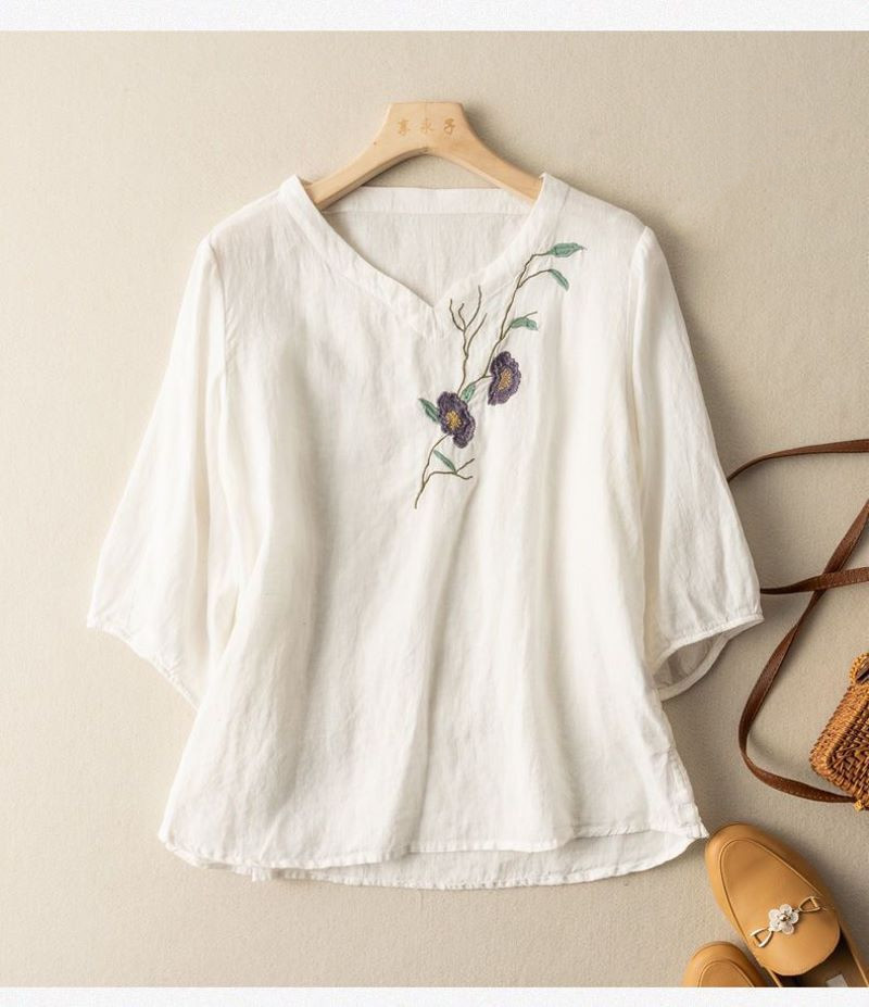 Embroidered Embroidered Loose Art Retro T Shirt White - Shop at LoveMi