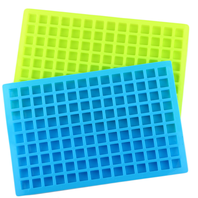 Title 3, A variety of silicone ice trays