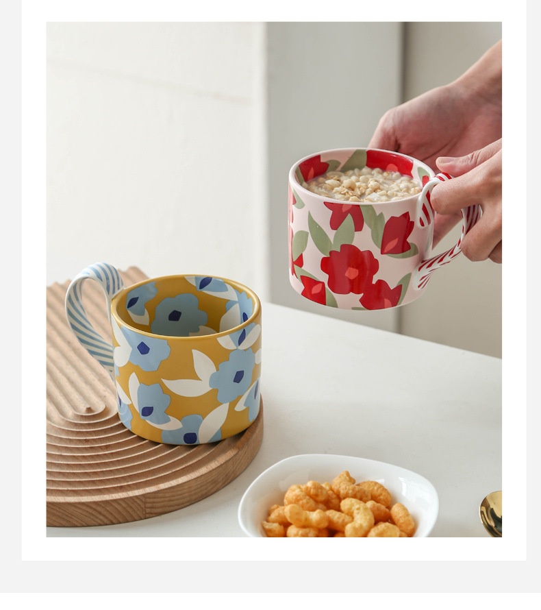 Title 4, Flower Large Capacity Ceramic Water Cup Mug