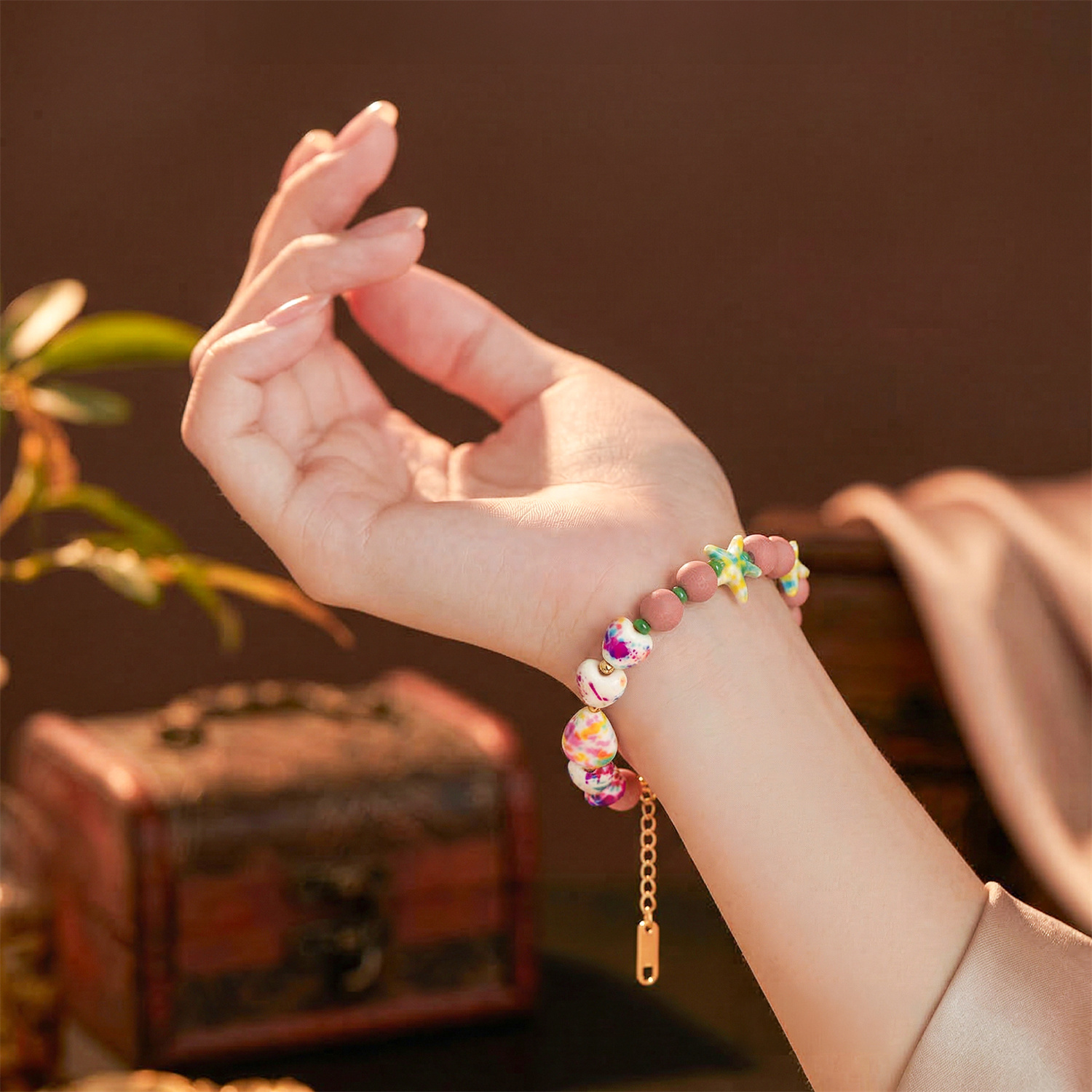 Handstring thumbnail 1