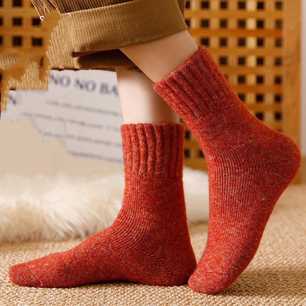 Title 7, Wool Socks Women