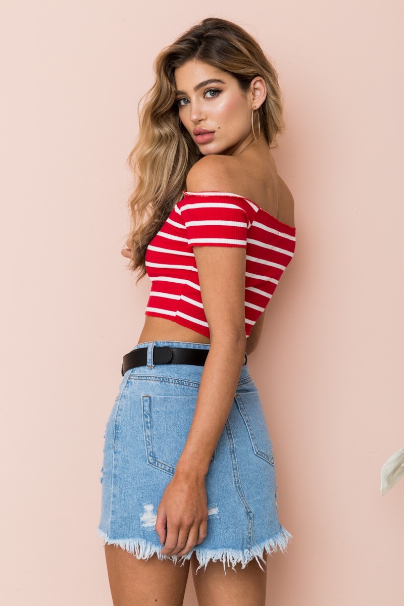 Title 3, Short Sleeved Striped Shoulder Pits Fashion