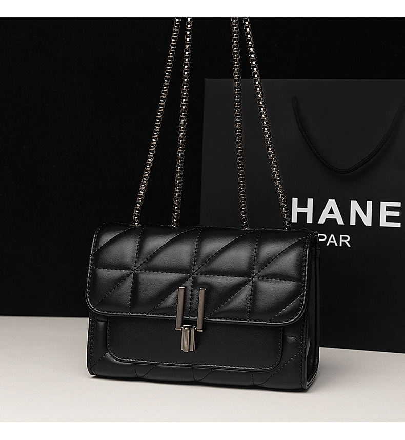 Small Incense Style Rhombus Chain Bag - Image 4