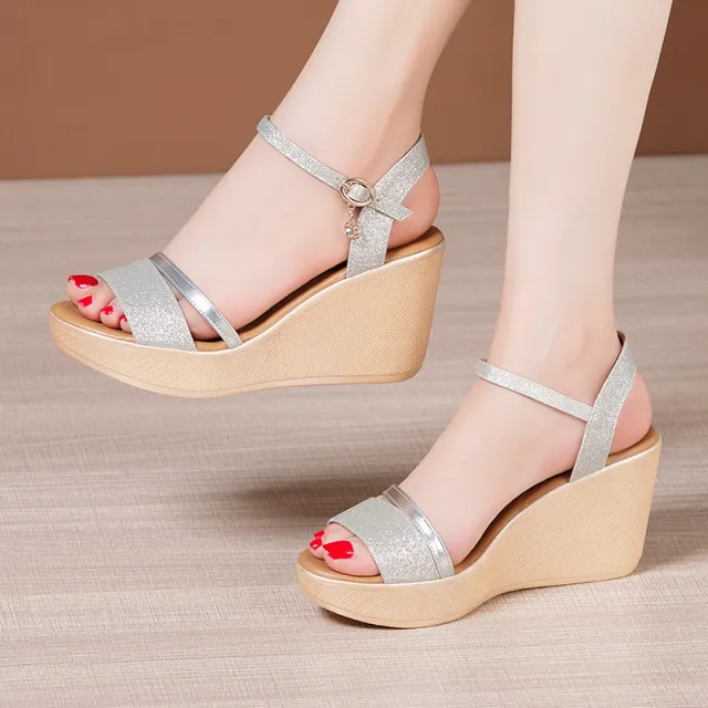 Summer New Muffin Platform Large Size Flat Bottom Soft Bottom Comfort Sandals Silver - Shop at LoveMi