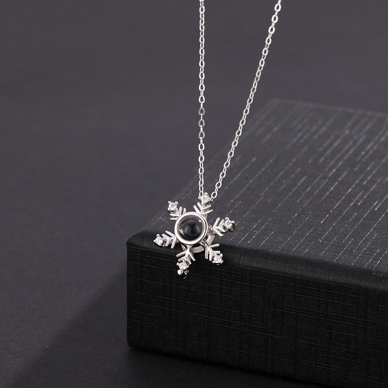 Winter Necklace Is Simple Luxurious For European And American Women