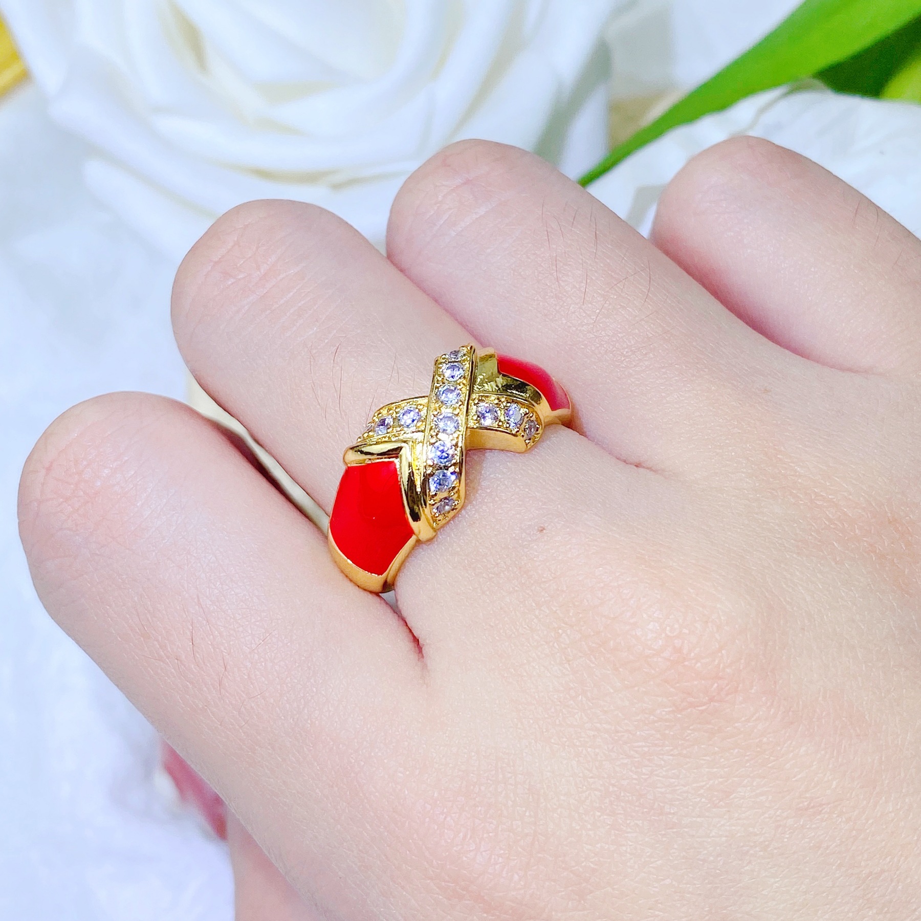 Retro Fashion And Personalized Women's Ring - Image 9