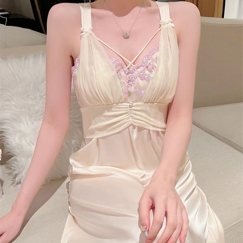 Title 2, Ice Silk Set with Chest Pad Halter Long Dress R...