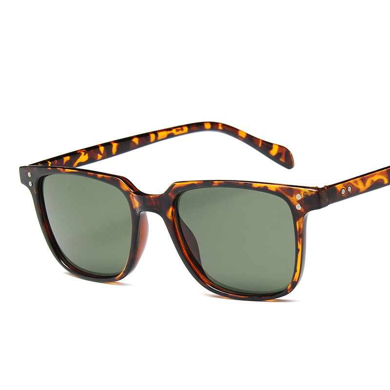 Title 8, Classic retro midin sunglasses