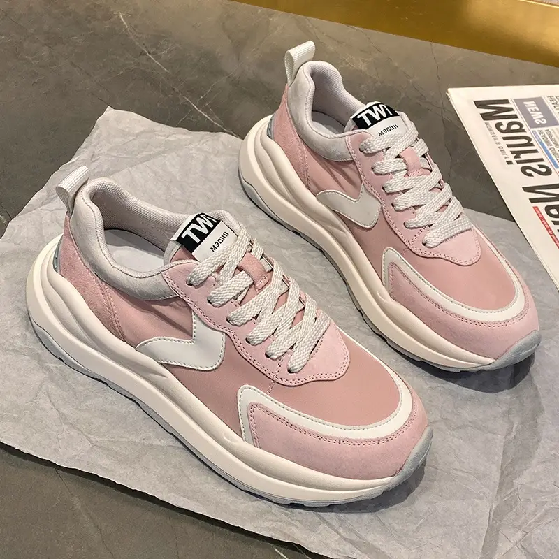 Sports Shoes Show Feet Small White Light Old Shoes