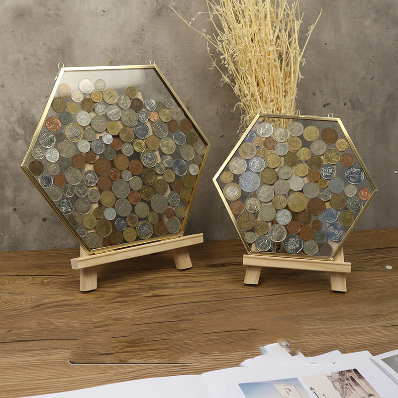 Hexagon coin frame glass transparent specimen (gold-g)