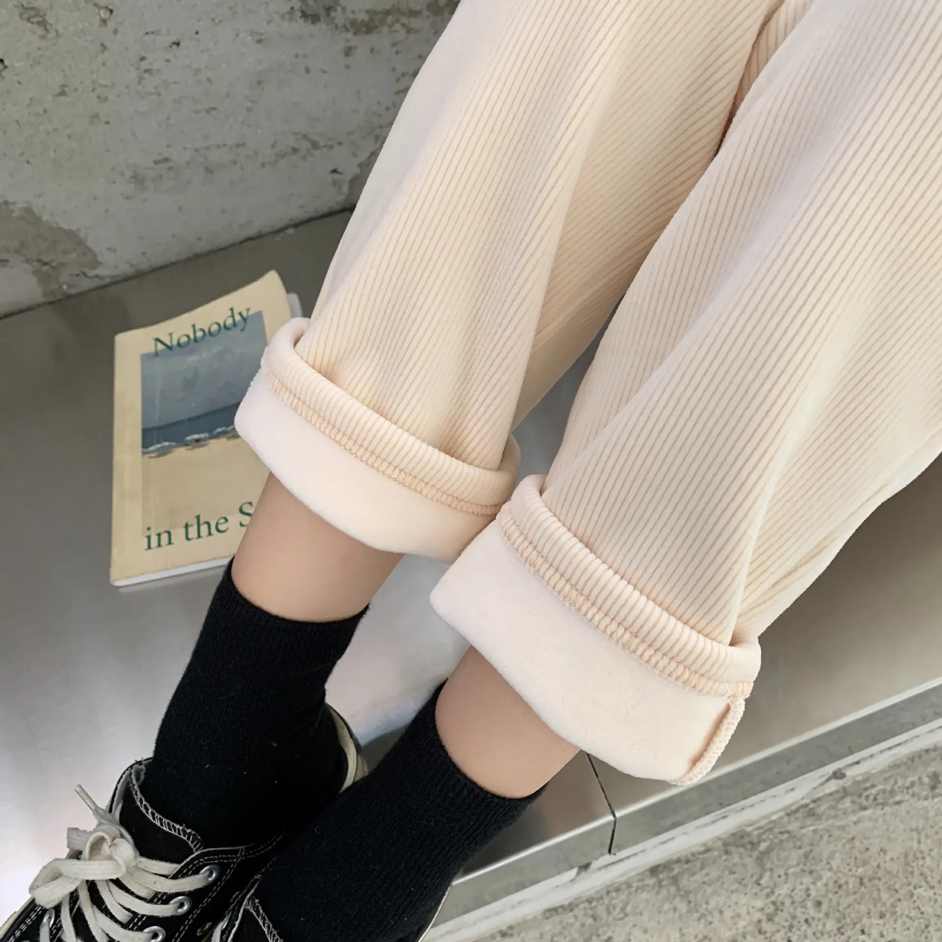 Women's Thickened Lamb Wool Cream Pants