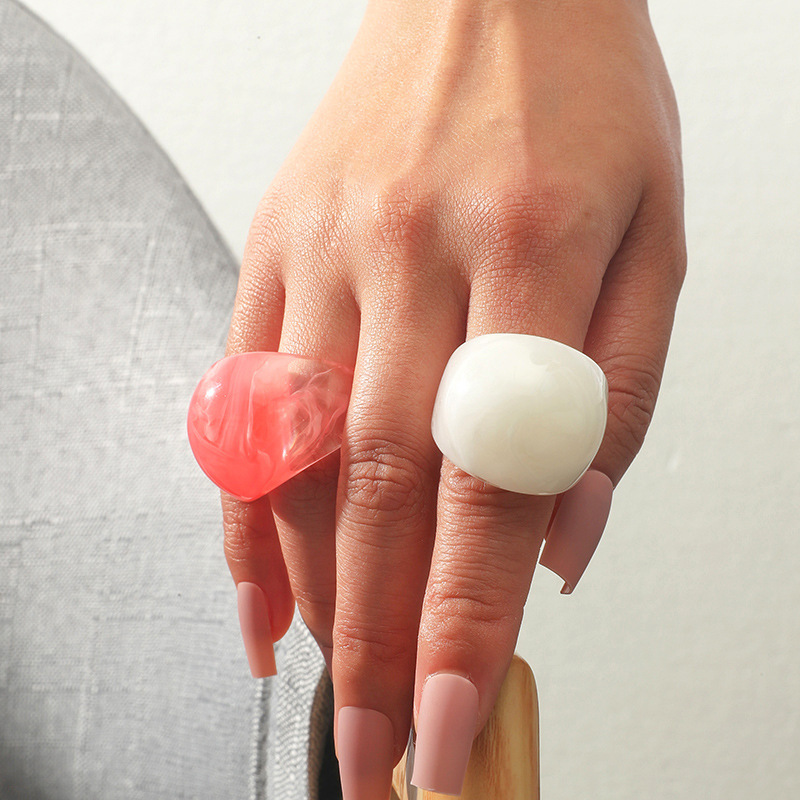 New  And Simple Temperament Set Ring