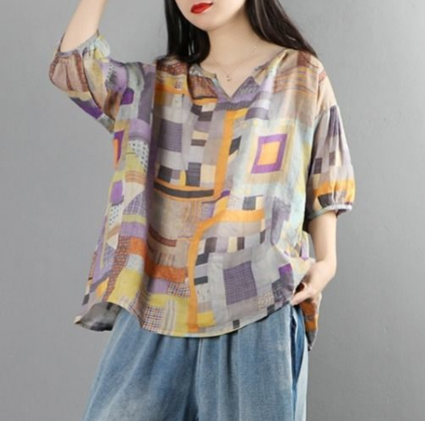 Plus Size Loose Artistic Short-sleeved Blouse Trendy V-neck Irregular Pattern Print Casual Thin T-shirt
