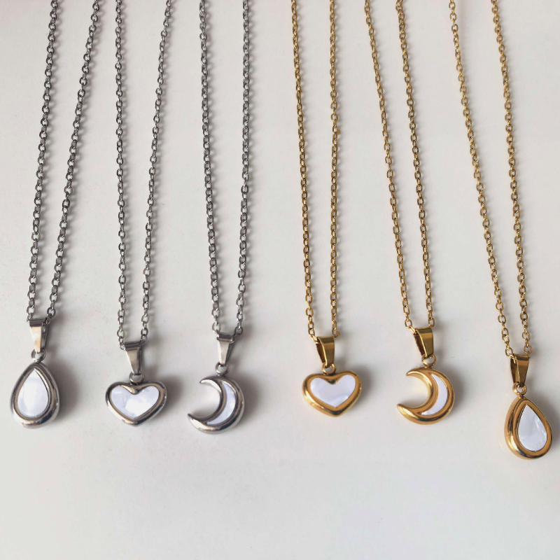 Stainless Steel Inlaid Acrylic Pendant Necklace