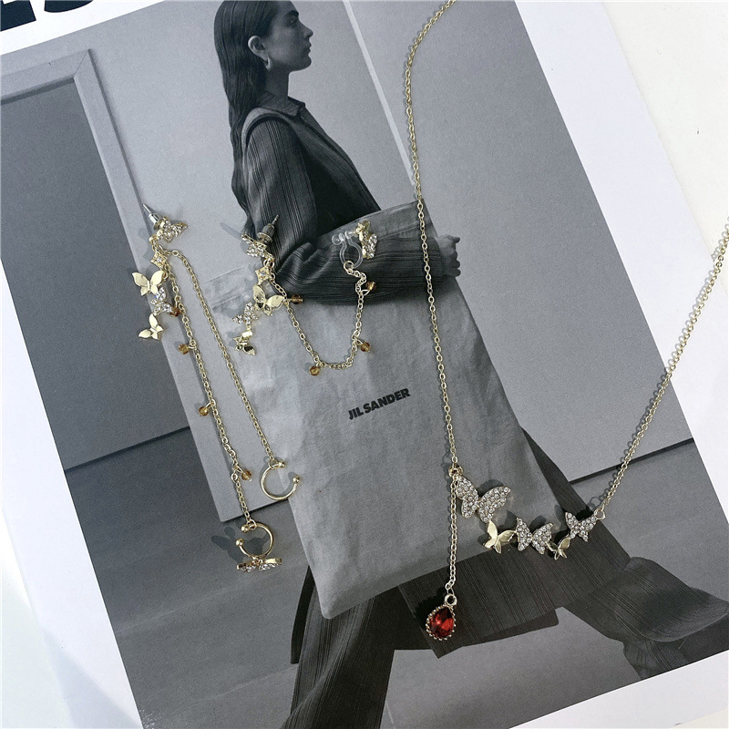 French Retro Super Fairy Butterfly Clavicle Chain Women