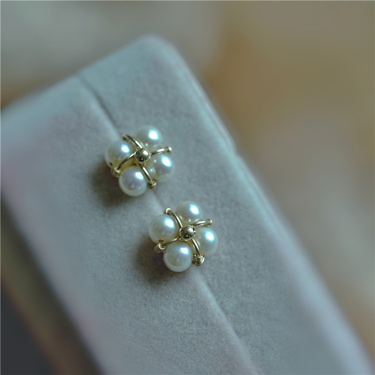 Natural Freshwater Pearl Earrings For Minimalist Women