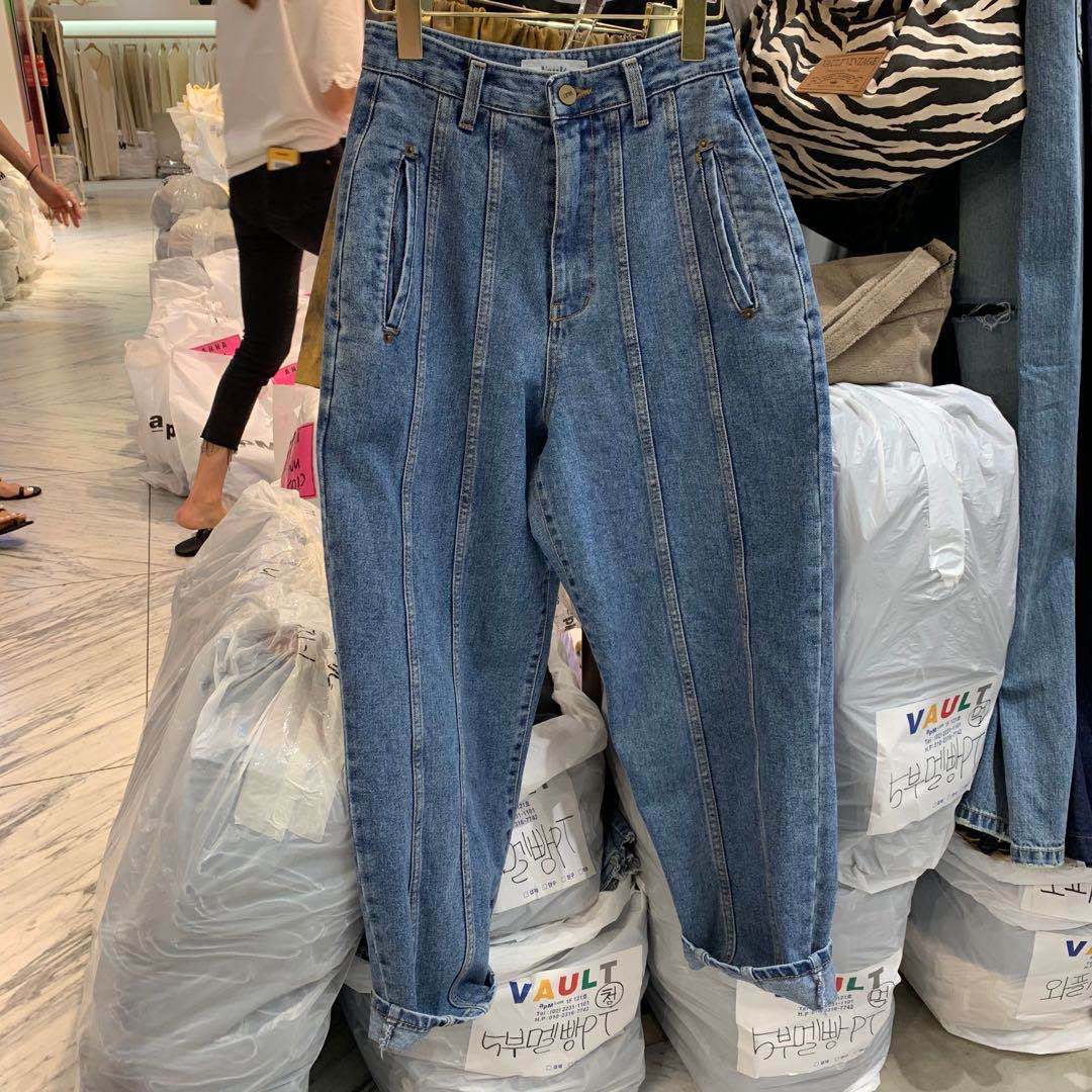 Letter Small Label Stitching Line Retro Straight High-rise Jeans