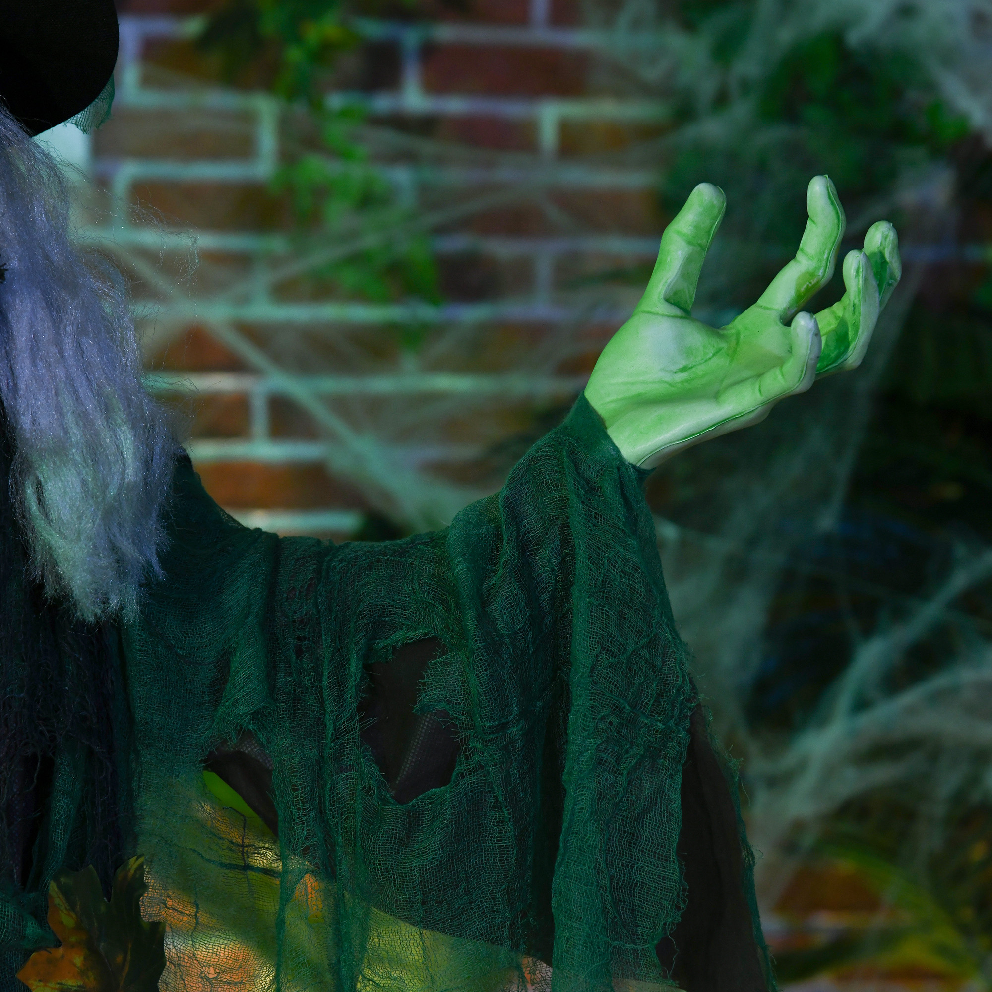 6ft Halloween Witch Decoration, Outdoor Activated Prop