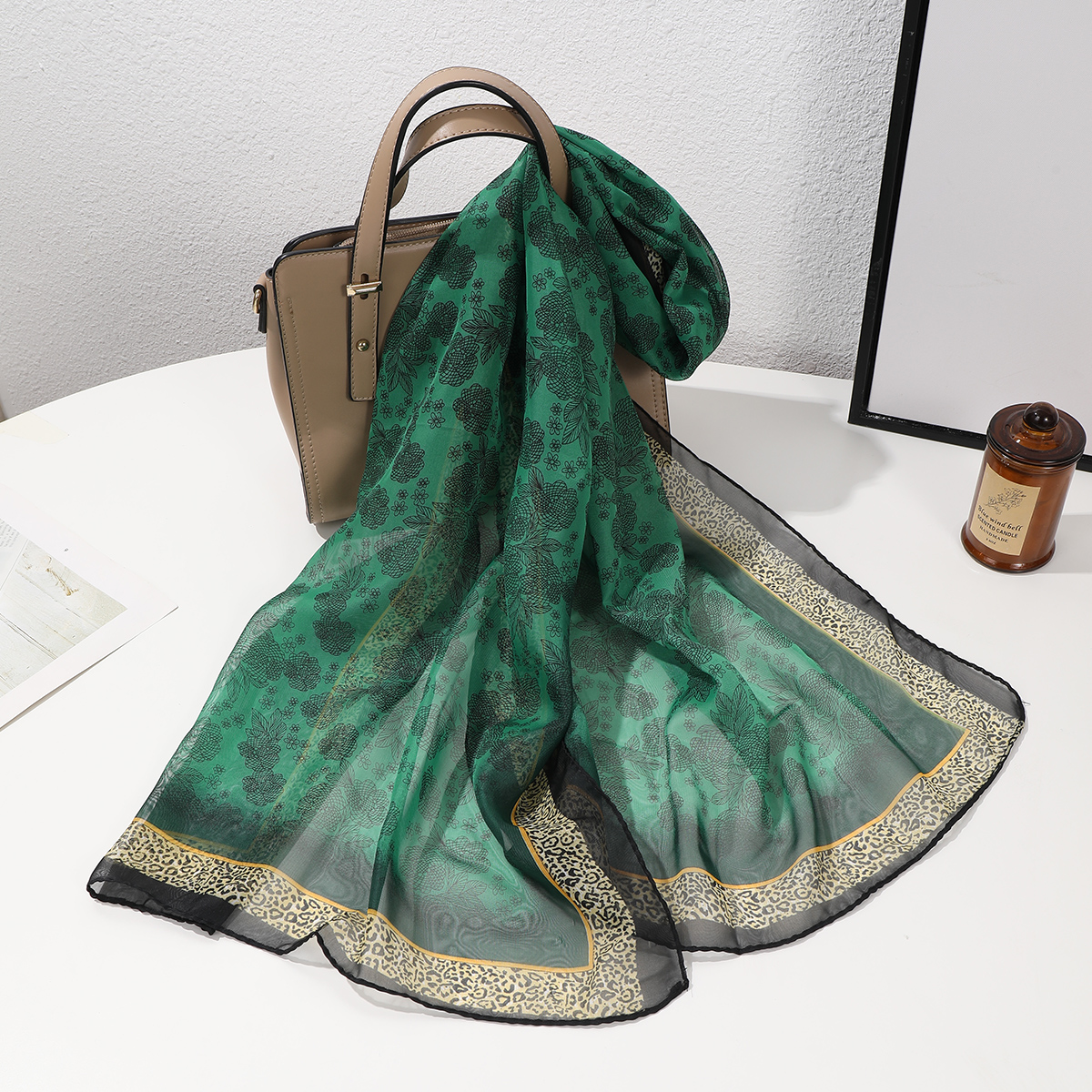 Full-patterned Flower Leopard-print Border Chiffon Soft 150-thread Scarf, Fashionable And Luxurious Style, Suitable For Daily Wear, Business Or Casual Wear In Spring And Summer.