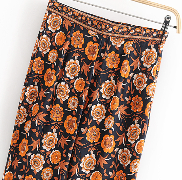 Women's New Positioning Flower Black Flower Flared Trousers
